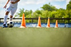 Top 5 des stratégies pour améliorer votre endurance sur le terrain