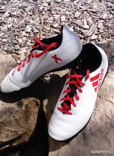 Football - Chaussures futsal Adidas blanches et rouges - photo 3