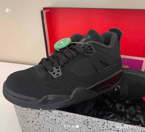 Sportswear - Jordan 4 rétro black cat 2020 (GS) - photo 6