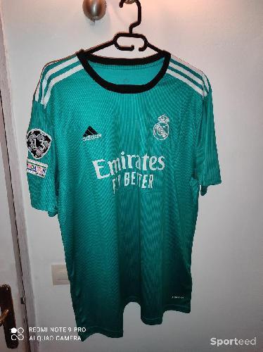 Football - Maillot Benzema Real Madrid extérieur adidas neuf - photo 6