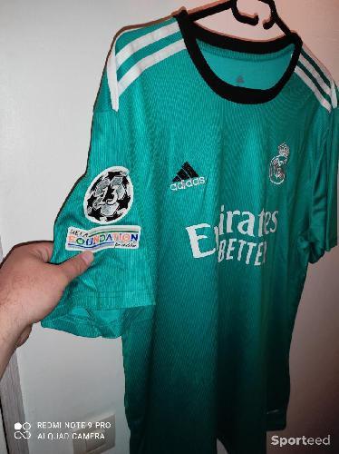 Football - Maillot Benzema Real Madrid extérieur adidas neuf - photo 6