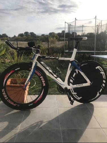 Vélo CLM taille M