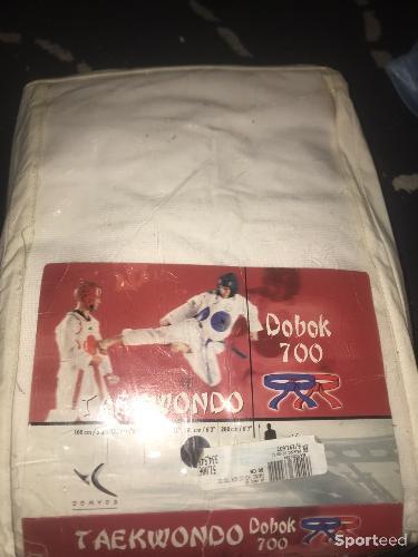 Kimono blanc avec pantalon