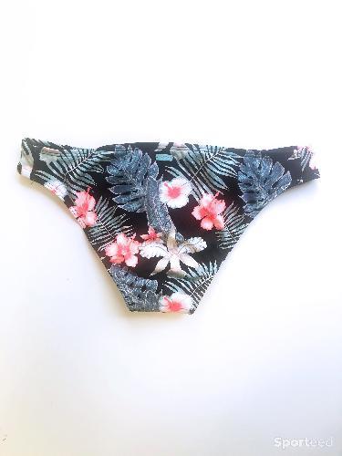 Sportswear - Surf - Bas de maillot de bain Roxy motif fleuri - photo 4