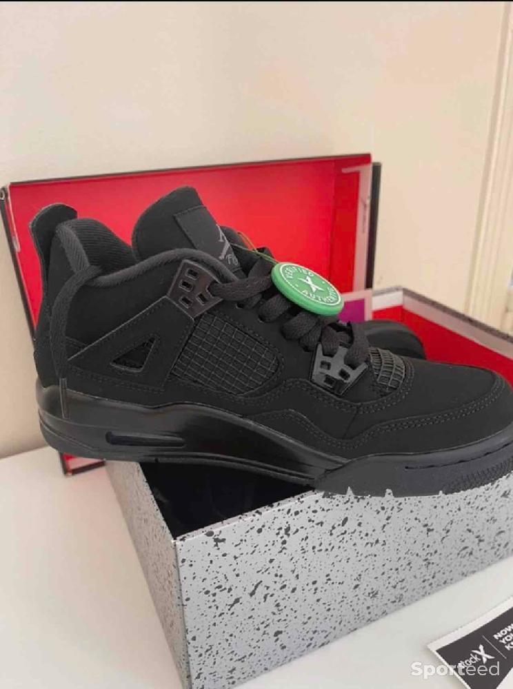 Sportswear - Jordan 4 rétro black cat 2020 (GS) - photo 4