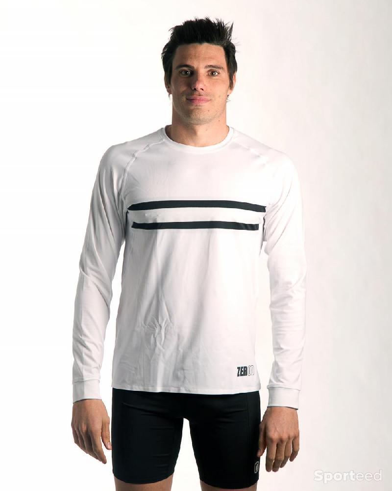 Course à pied route - Running Long Sleeve Tshirt - photo 1
