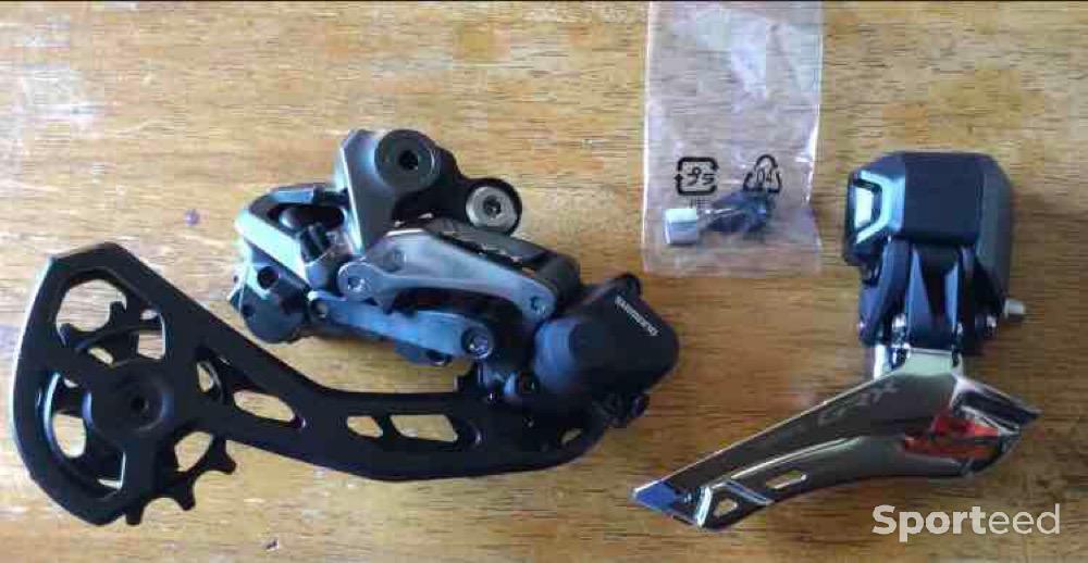 Vélo route - Dérailleur arrière Shimano GRX Di2 RD-RX815 11 vitesses et dérailleur avant FD-RX815 - photo 2