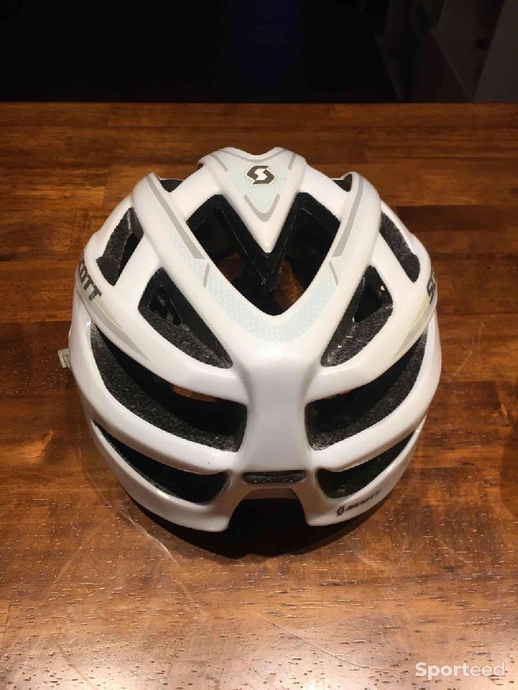 Vélo tout terrain - VTT - Casque blanc VTT - photo 2