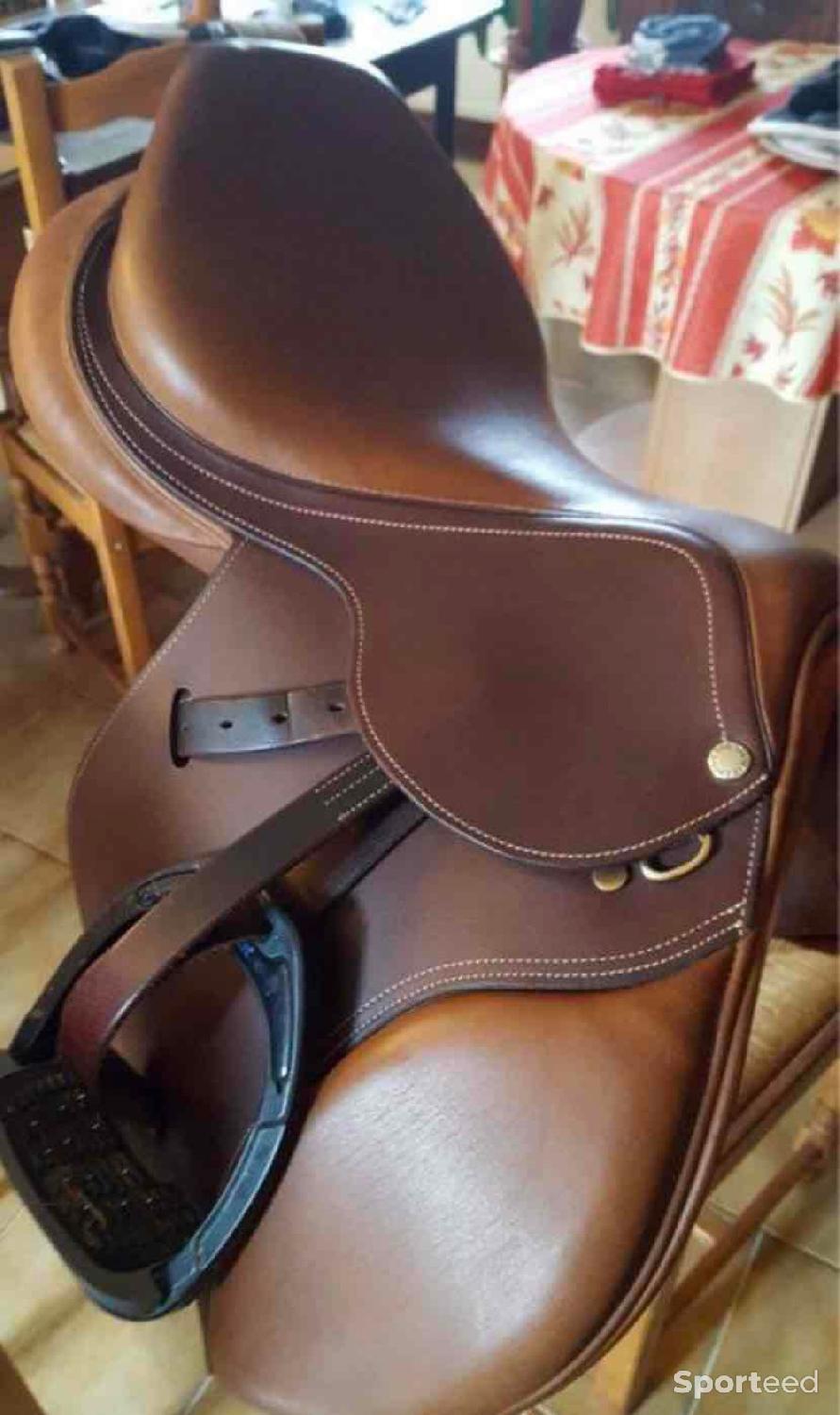 selle cheval neuf : Equipements  Equitation - 01/10/2022 - Sporteed