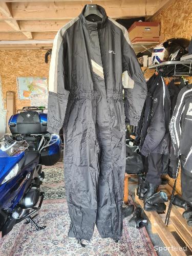 Combinaison de pluie 