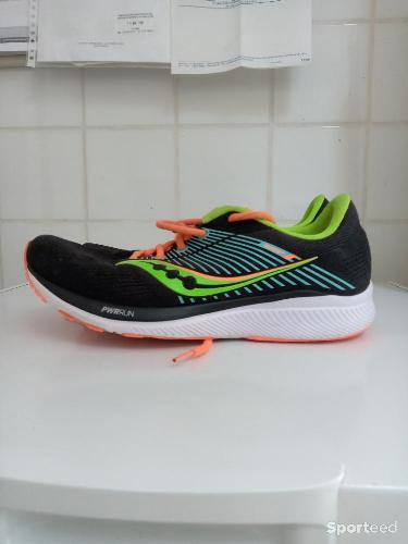 Chaussures de running homme saucony 