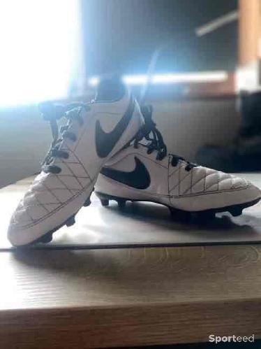 Football - Chaussure de foot nike  - photo 3