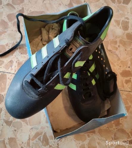 Adidas penarol football outlet boots 1970