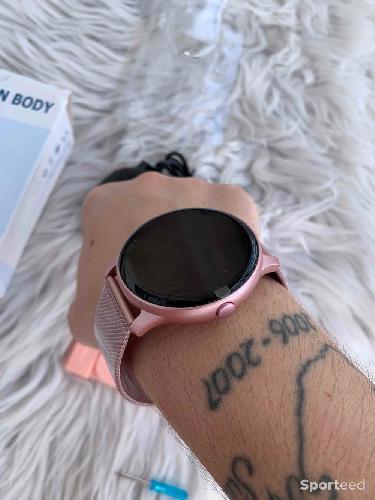 Accessoires électroniques - Montre connectée femme rose gold pour android et iOS neuve  - photo 6