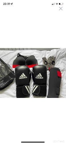 Ensemble de boxe