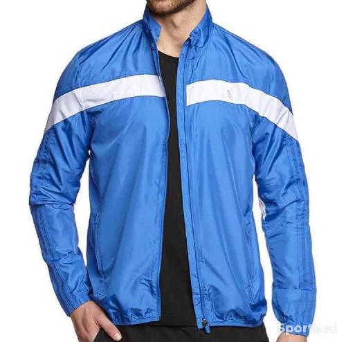 Veste Adidas Homme Taille L  Bleu Ciel Neuf et Authentique