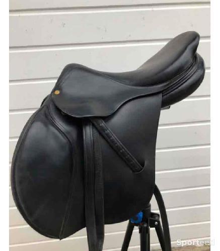 Equitation - Selle cheval Bruno Delgrange taille 16,5  - photo 6