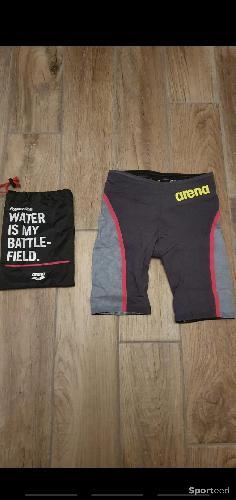 Combinaison natation