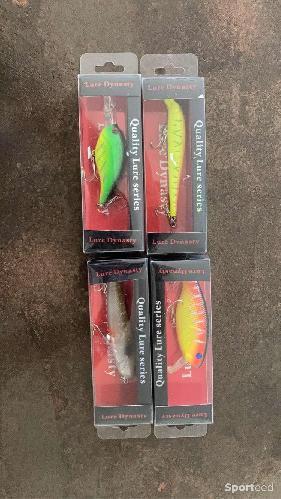 4 Leurres dures neuf