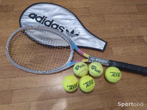 Raquette de tennis ADIDAS + 5 balles de tennis