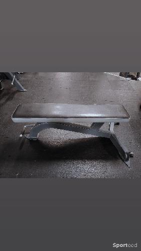 Banc de musculation professionnel 