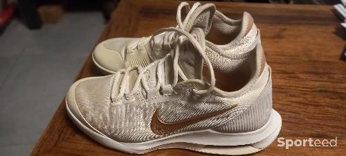 Tennis - Paire chaussures de tennis nike - photo 5