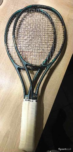2 raquettes Yonex neuves