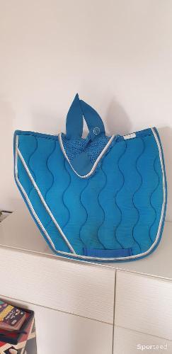 Tapis poney + bonnet 