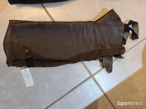 Mini-chaps cuir marron