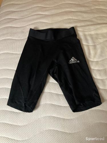 Short de course (velo-athlétisme)