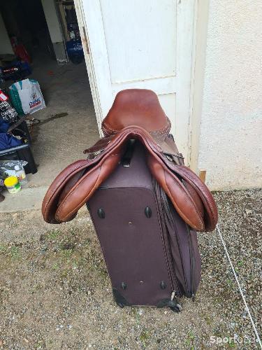 Equitation - Selle Hkm 16 pouces  - photo 6