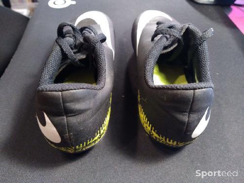 Football - Chaussure de foot Nike Hypervenom taille 35 - photo 5