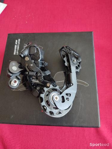 Vélo tout terrain - VTT - DERAILLEUR  ARRIERE ELECTRIQUE DI2 SCHIMANO  11 vitesses(jamais utilisé) - photo 5