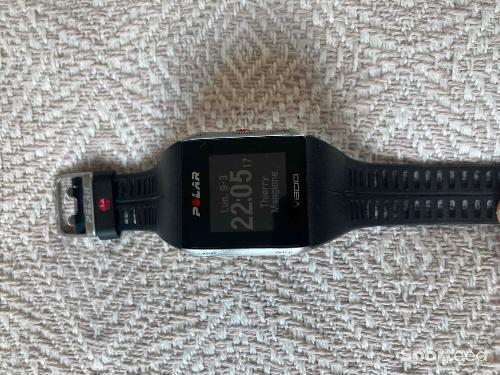 Polar V800 montre GPS multisport avec suivi de la fréquence cardiaque