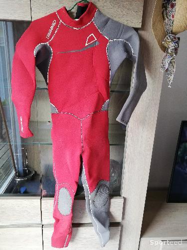 combinaison surf enfant