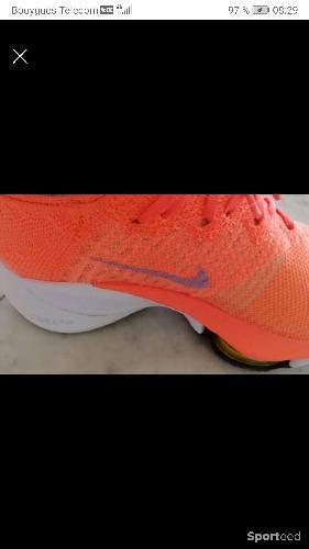 Course à pied route - Nike air zoom  tempo next % - photo 6