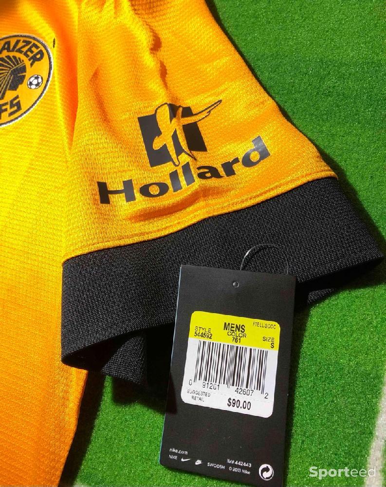 Football - Maillot foot Kaizer Chiefs 🇿🇦 home 2013/2014 - photo 3