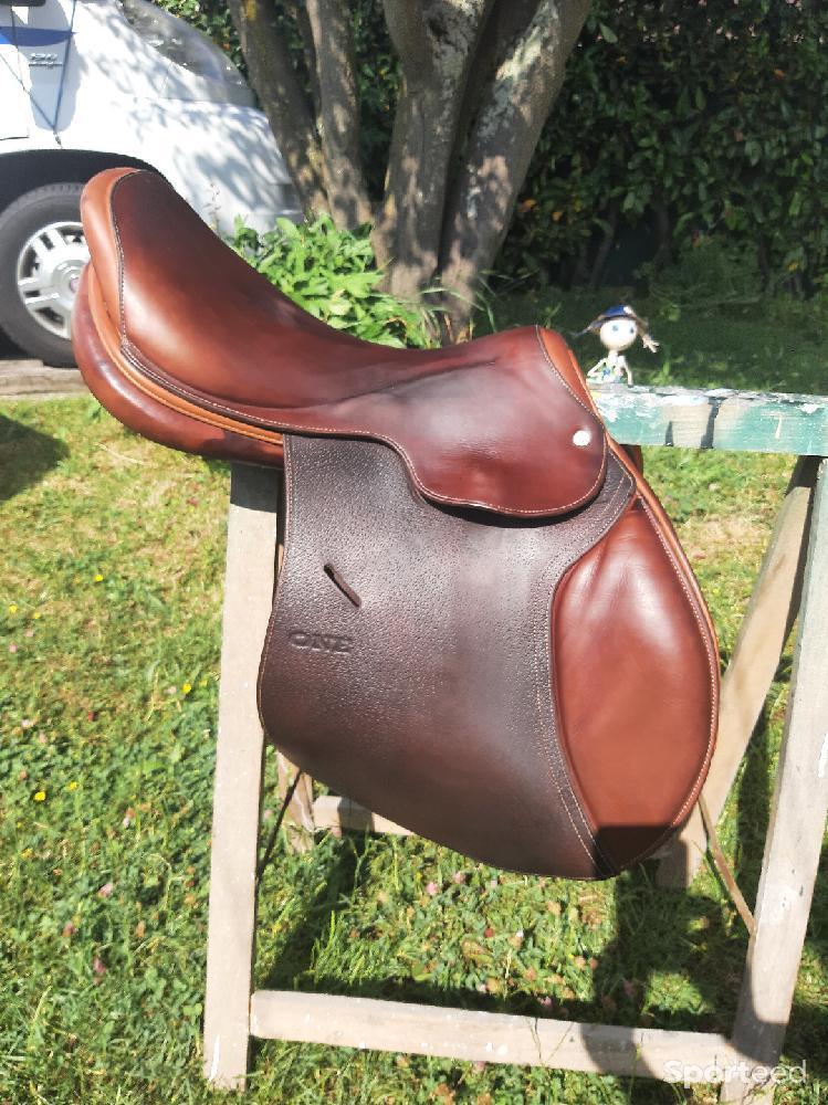 Equitation - Selle mixte 17 1/2 - Hervé Godignon 'la one' - photo 1