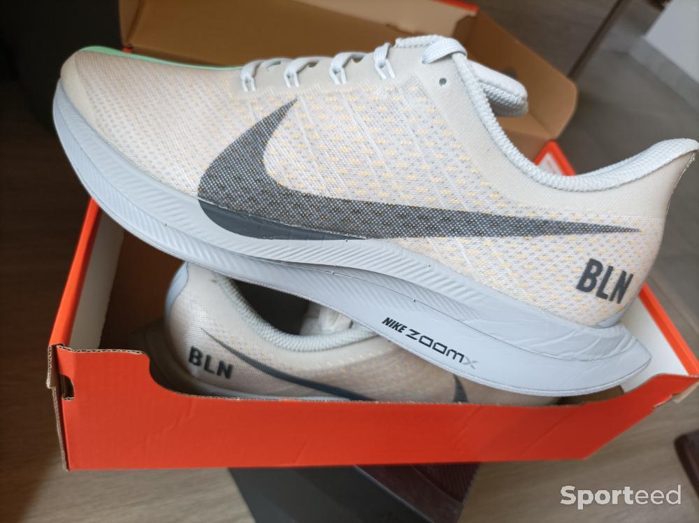 Course à pied route - Chaussures Nike Pegasus 35 - photo 3