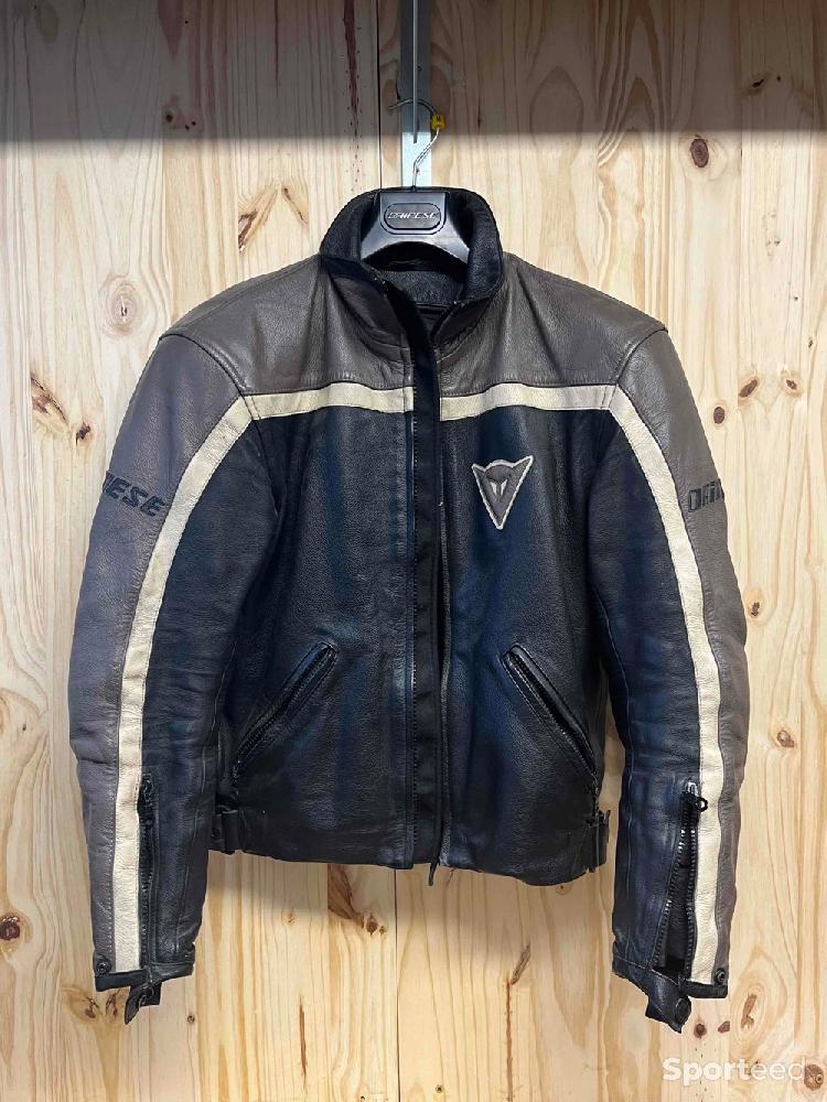 Moto route - Blouson cuir Dainese 46 - photo 1