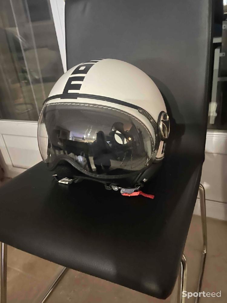 Moto route - Casque moto momo  - photo 1