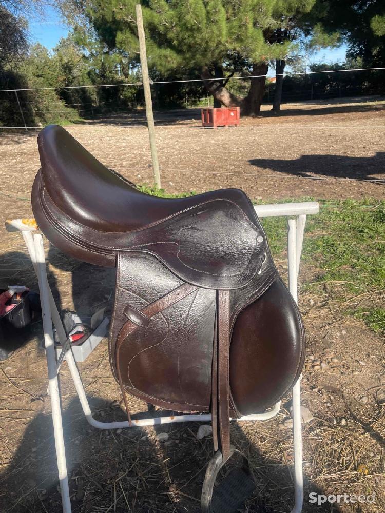 Equitation - Selle anglaise mixte 17 pouces couleur havannes - photo 2