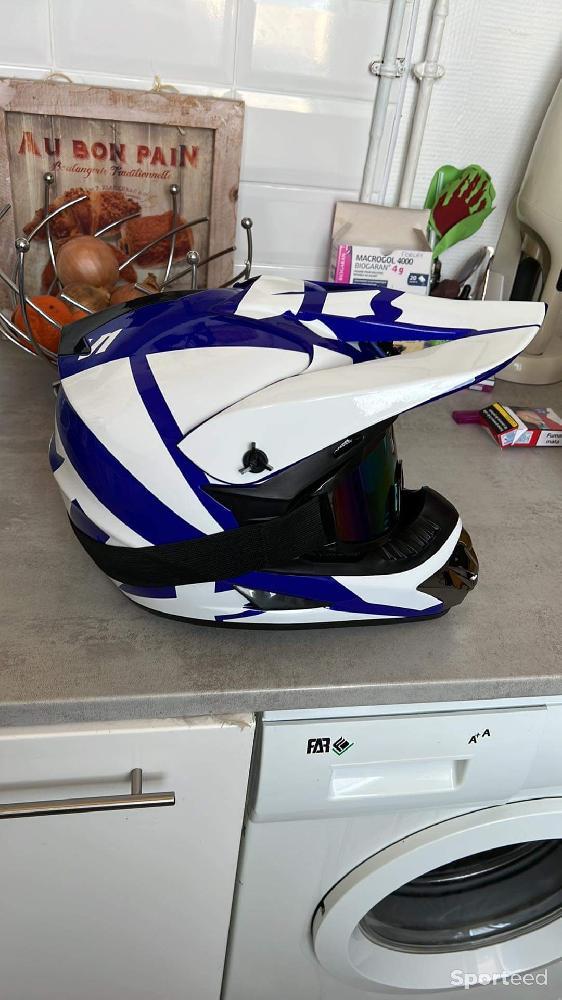 Moto cross - Casque cross - photo 1