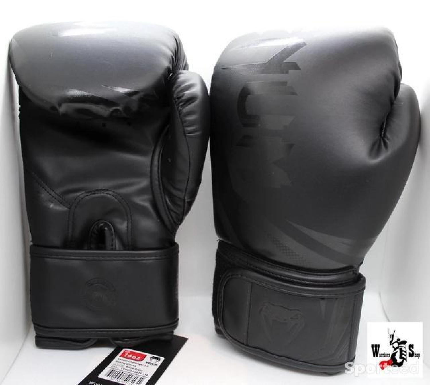 Gants de Boxe - Venum Challenger 3.0 - Noir/Noir neuf : Equipements