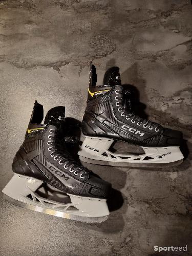 Patins de Hockey CCM 9366