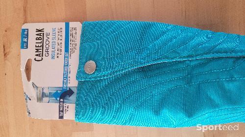 Course à pied trail - Camelbak House Isotherme Groove Insulated Sleeve Turquoise  - photo 4