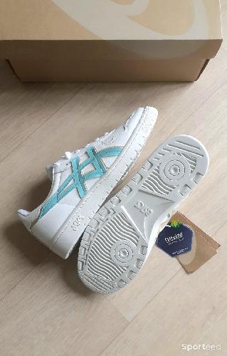 Sportswear - Baskets tennis Asics blanche neuve  - photo 6