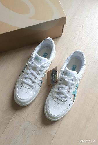 Sportswear - Baskets tennis Asics blanche neuve  - photo 6