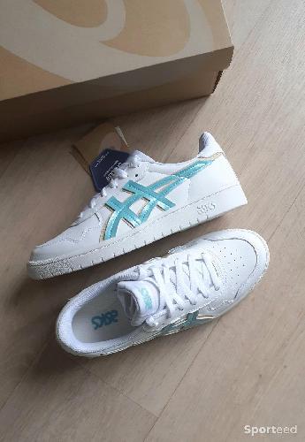 Sportswear - Baskets tennis Asics blanche neuve  - photo 6