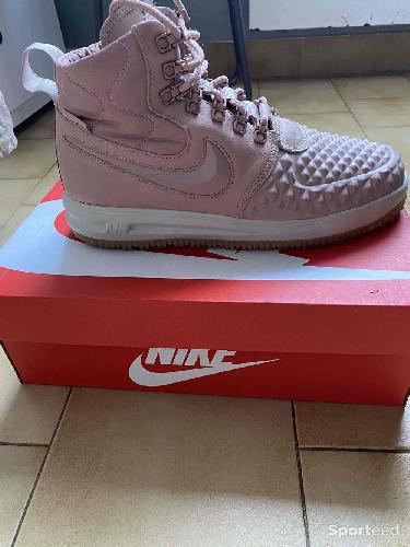 Marche athlétique - Nike  lunar force one 1 dunk boot pink  - photo 6